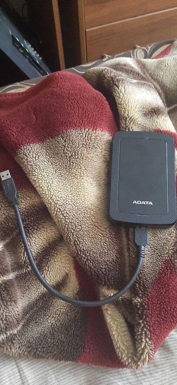 жорсткий диск ADATA 5 TB