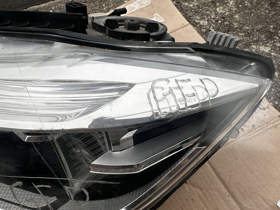 Farol bmw f31 ( 2017 )