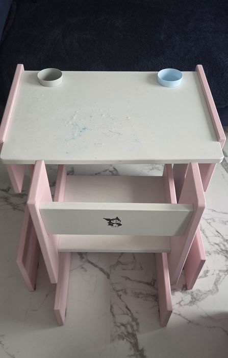 Sprzedam stolik z krzesełkiem, biurko, dla dziecka o wzroście 80-140cm