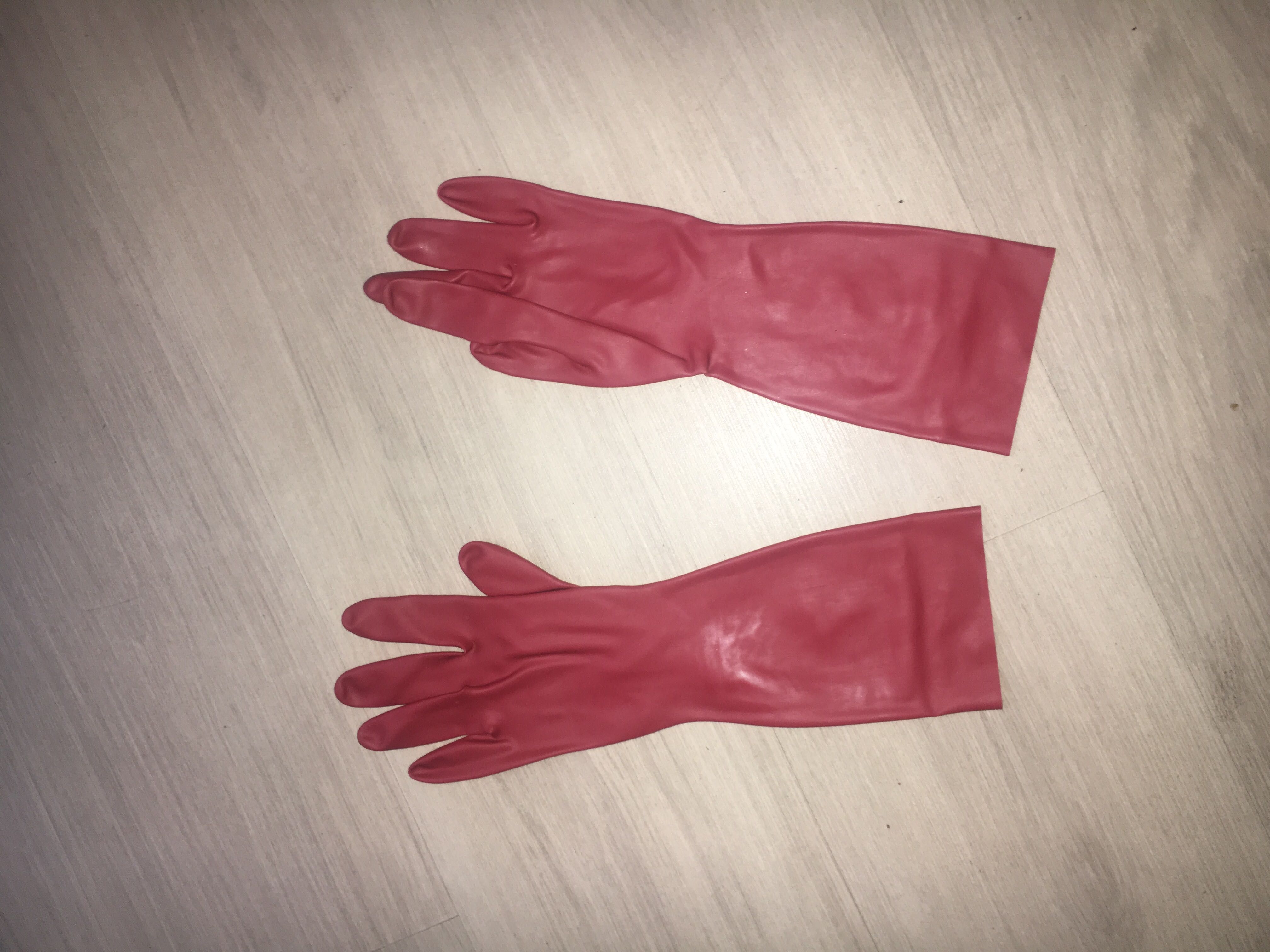 209 / Nowe czerwone rękawiczki lateks latex 0,4 mm bez zamków M