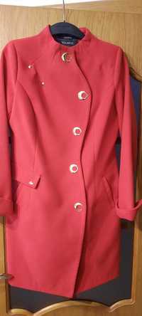 кашемировое мягкое пальто ярко красное размер 48. Состояние идеальное