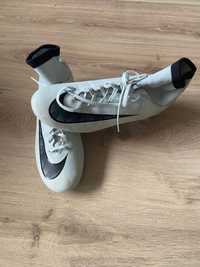 Nike Mercurial Victory CR 7. Rozmiar 41