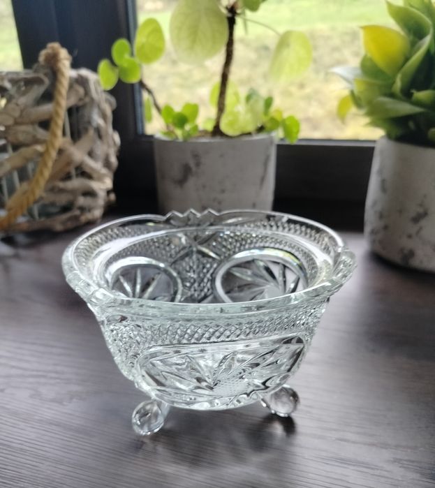 Kryształowa Miseczka z elementami szlifowanymi