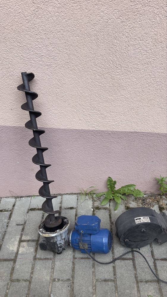 Ślimak z silnikiem o dmuchawą defro