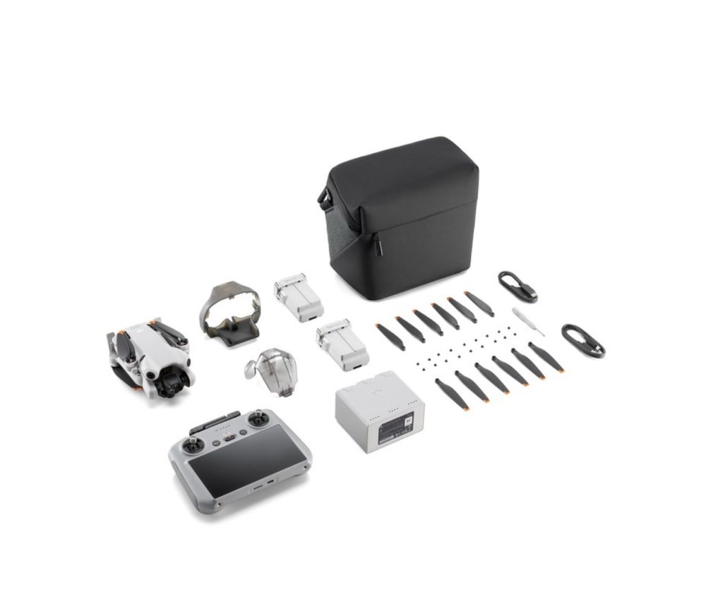 DJI Mini 4 Pro Fly More Combo