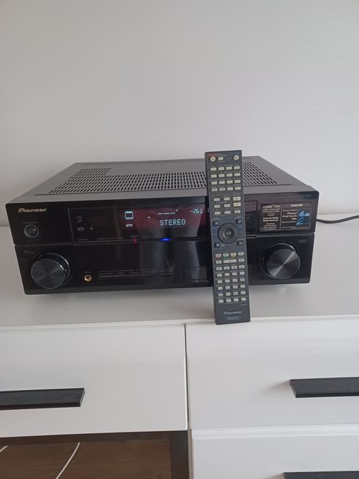 Amplituner Pioneer VSX-920