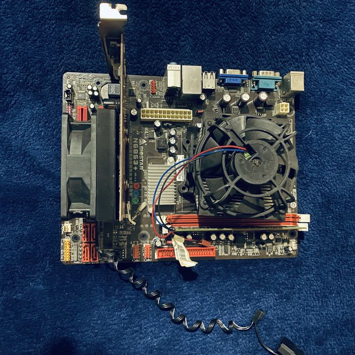 Комплект/видеокарта + материнская плата