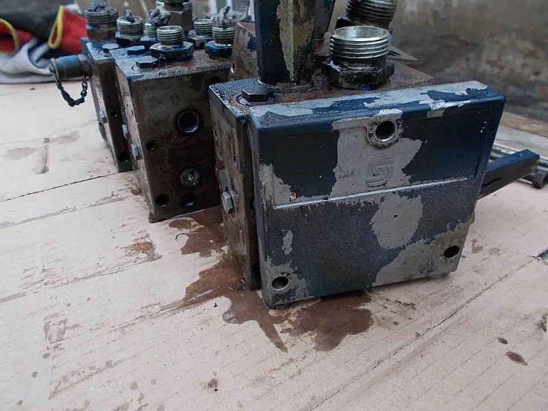 Rozdzielacz Hydrauliczny Danfoss 157b6236, 157b6238