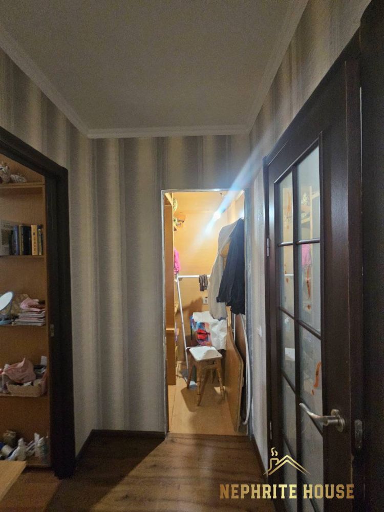 Продаж 2-ї квартири в центрі
