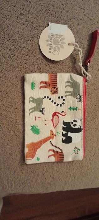 Porta moedas novo lindo