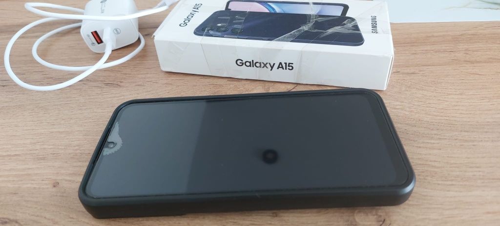 Telefon smartfon Samsung A15 nowy, pudełko gwarancja, ładowarka okazja