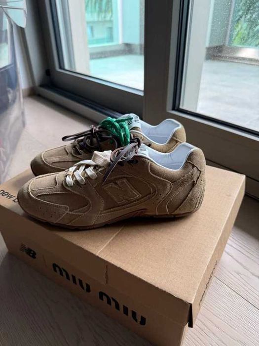 Produkt jest unisex, nowy, z pudełkiem, oryginalny i nieużywany