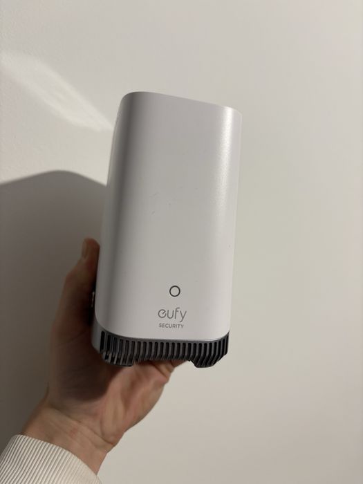 Zestaw Eufy Security SoloCam E42 2-Cam Kit