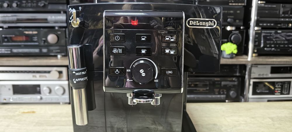 Кавова машина Delonghi Ecam 23.120