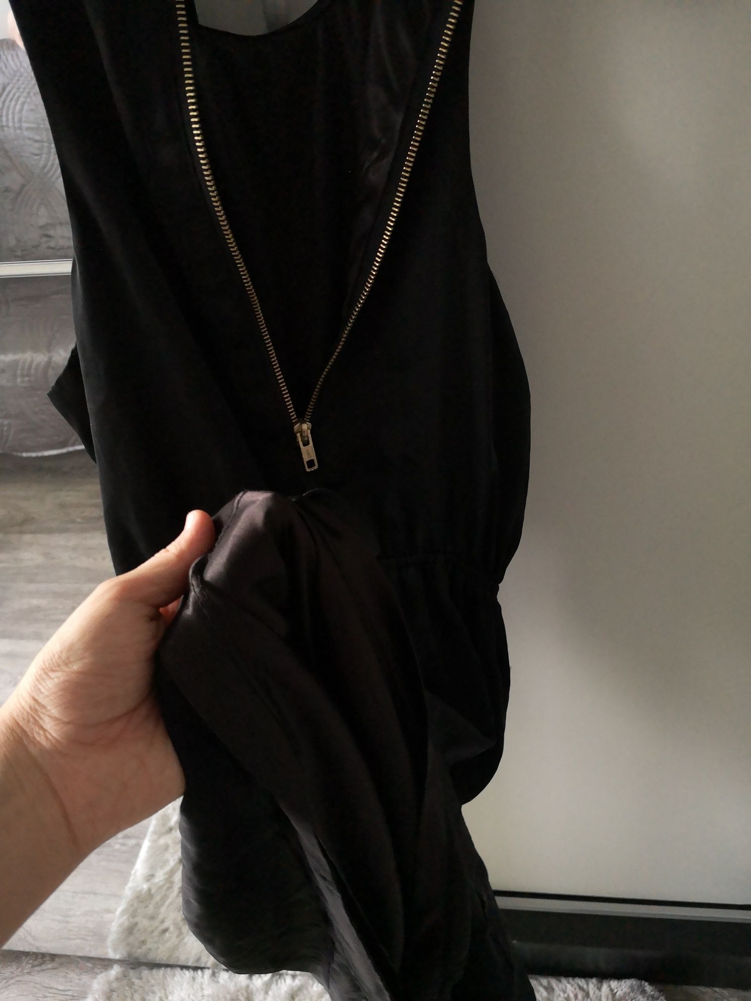 Śliczna New Look czarna sukienka S na zamek 36