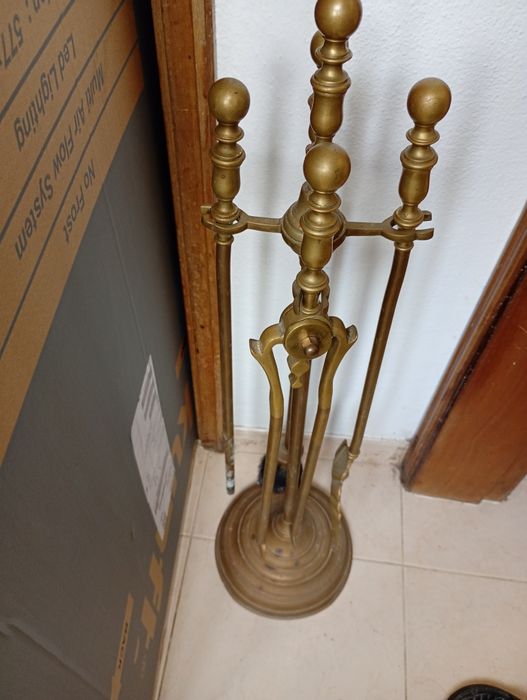 Antigo Conjunto de Lareira