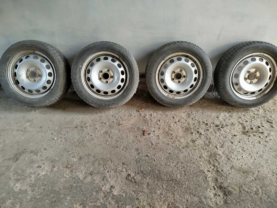 Koła 16 zimowe, felgi stalowe.  Golf 5, 6, audi A3 8V, 8P, mercedes