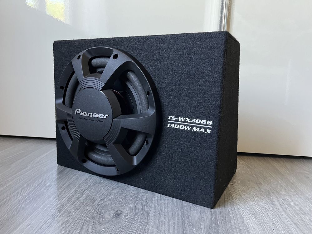 Сабвуфер Pioneer T5-WX3068 1300W