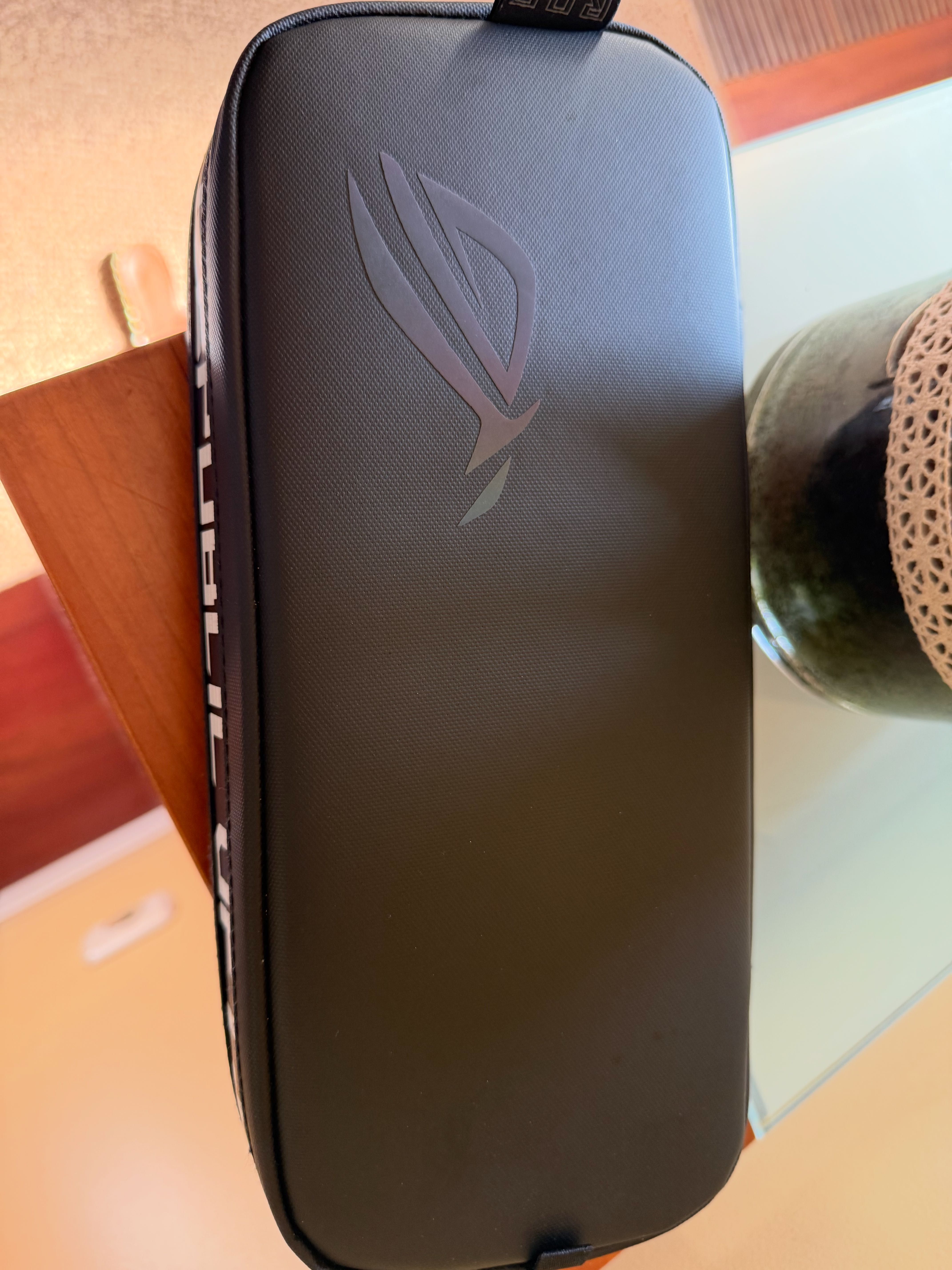 ROG ALLY X 7"RYZEN Z1 EXTREME C6 meses garantia 2,5 anos fatura caixa