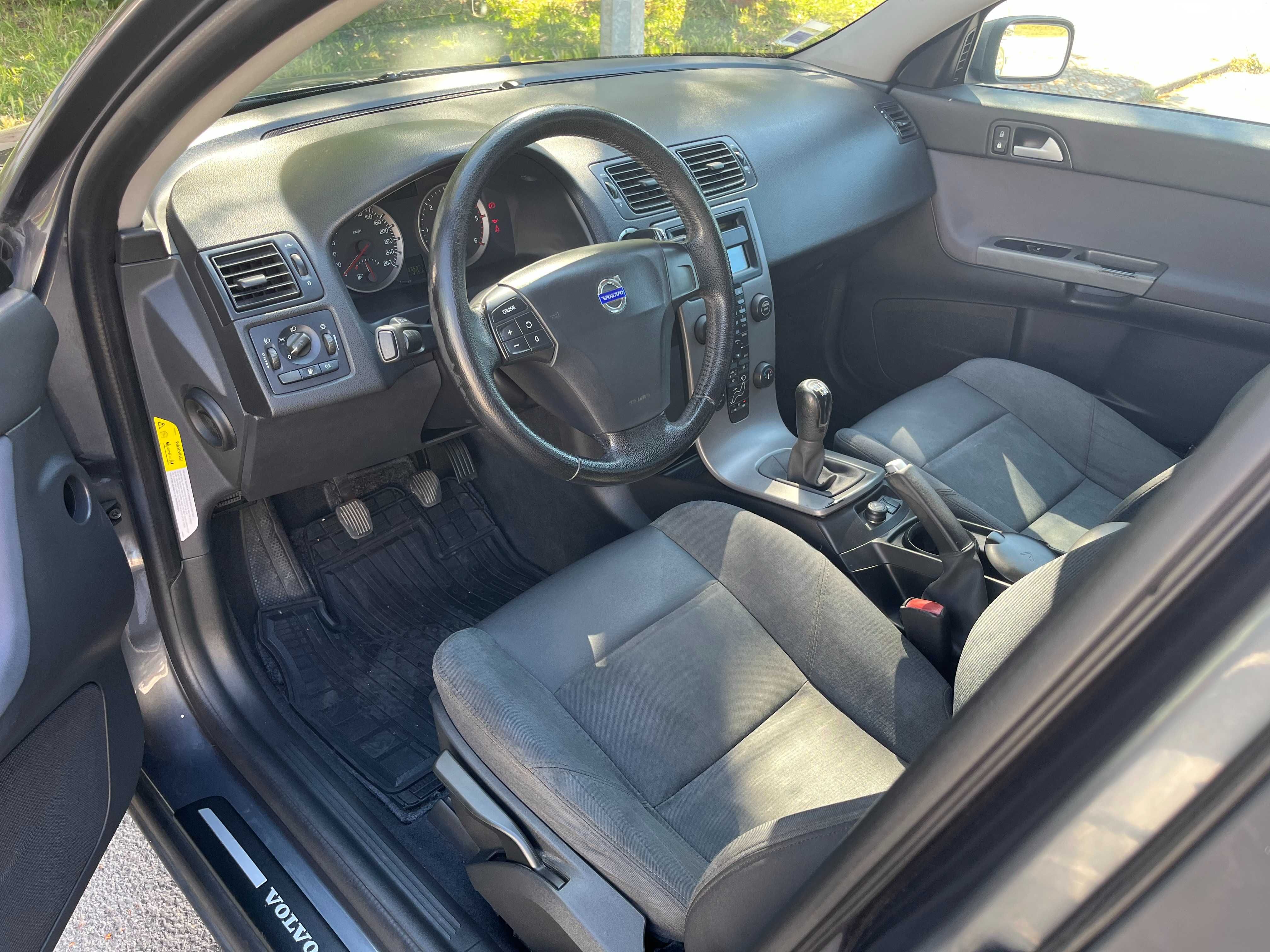 Volvo V50 2.0 D 136cv, 12/2004 em ótimo estado