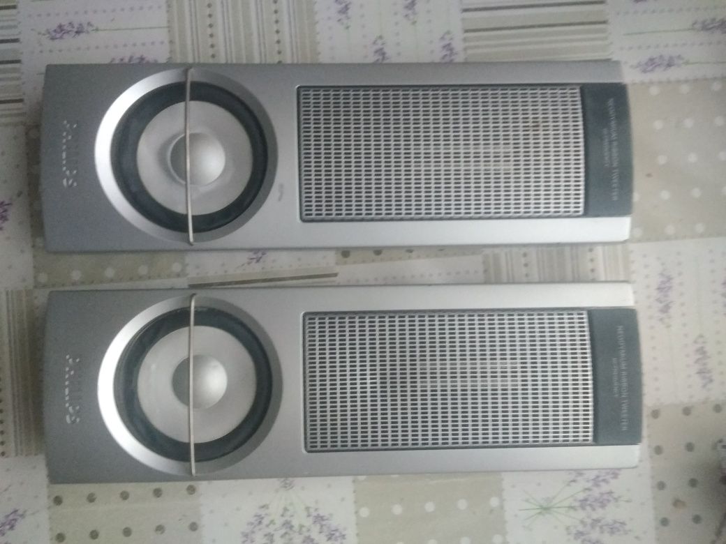 Wstęgowe głośniki Philips CS 700 8 ohm