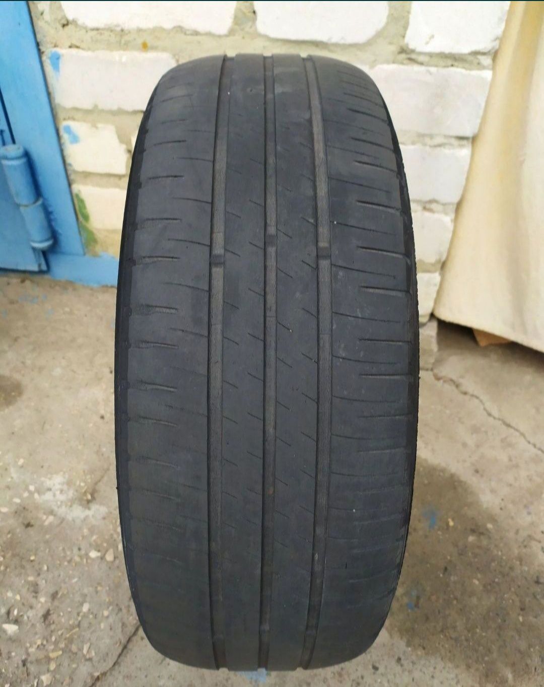 На докатку Michelin Energy XM2 195/60 R15 88H. 2 шт.