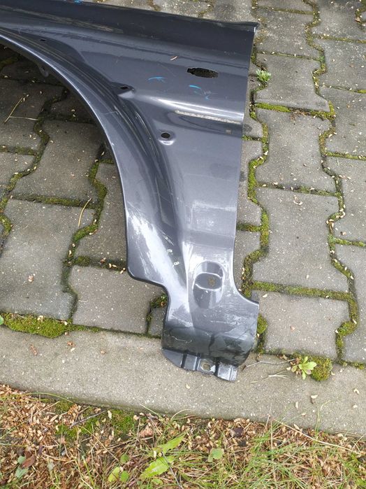 Lewy błotnik Suzuki jimny po lifcie