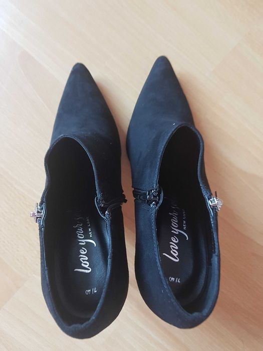 Nowe buty na obcasie firmy New Look rozmian 40, Vegan Made.