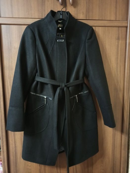 Пальто новое 42 /L/46-48