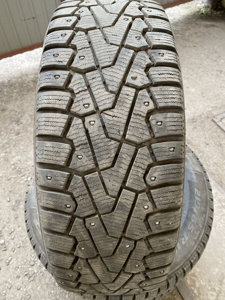 Гума Pirelli 215/65 R16