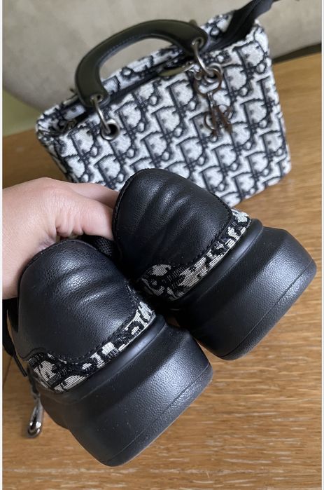 Набір сумка з кросівками, разом 800 грн!