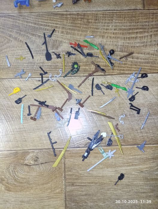 Фігурки, тварини, аксесуари лего