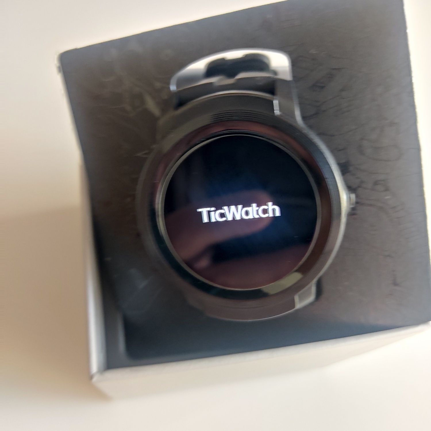 Mobvoi Ticwatch E2 - Wear Os