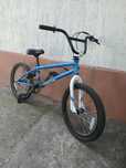 Трюковий велосипед BMX