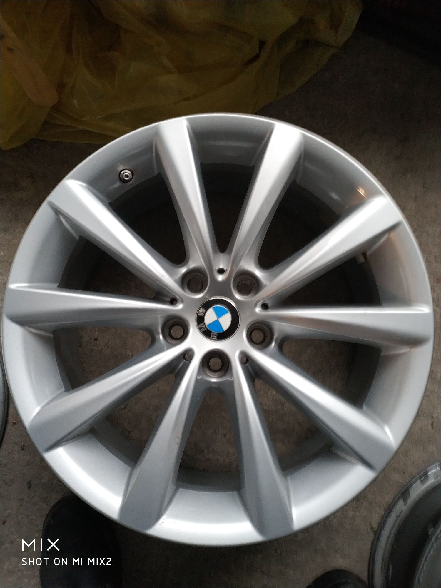 Felgi BMW 18 BMW 3,5,7, GT X3, X5 X4 5x112 et30 8J r18