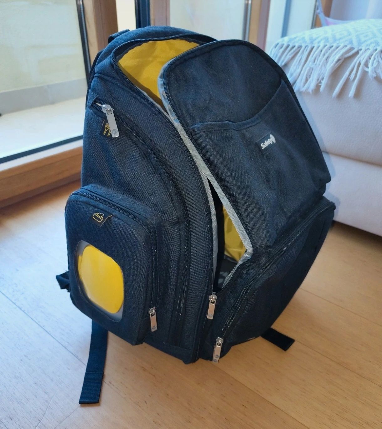 mochila safety 1st