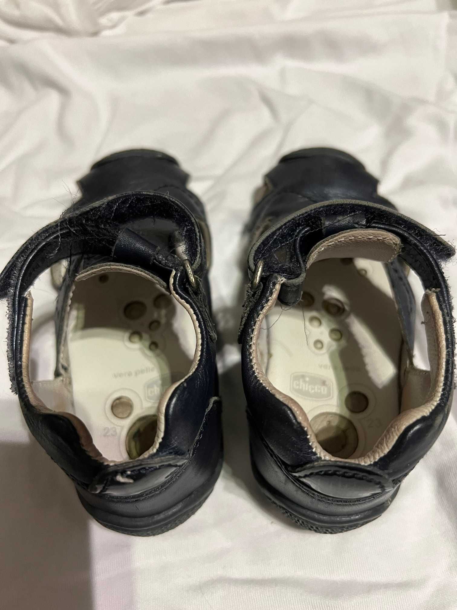 Sapatos menina (2 pares)
