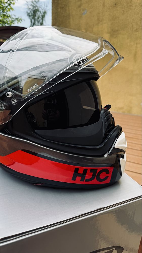 Kask hjc f70 z blendą pinlockiem i nazestawem glośnomówiącym