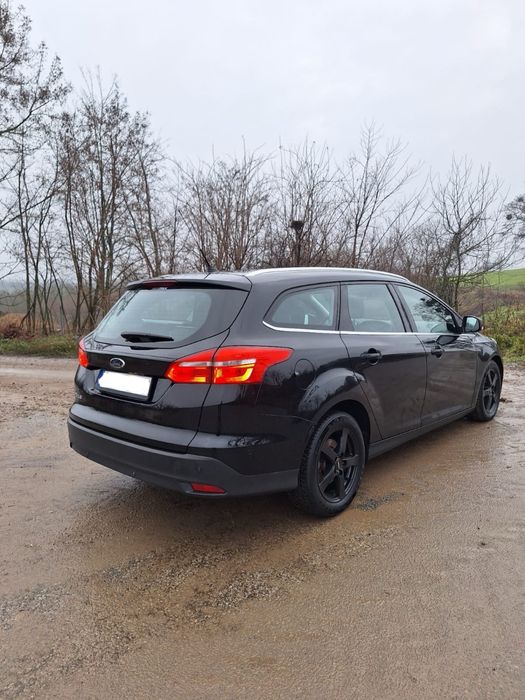 Ford FOCUS MK3 lift Titanium full opcja