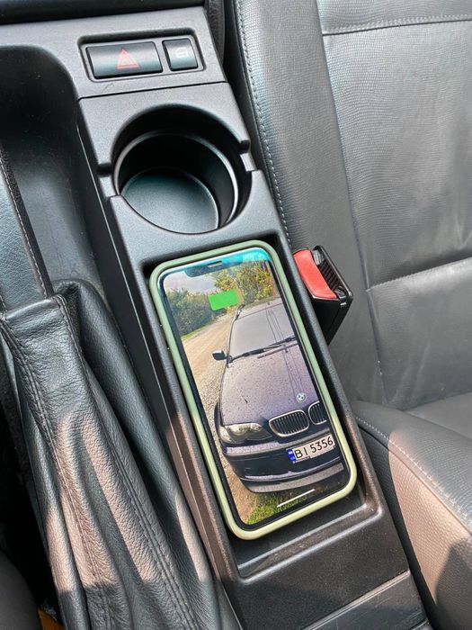 беспроводная зарядка bmw e46 подстаканник бмв е46