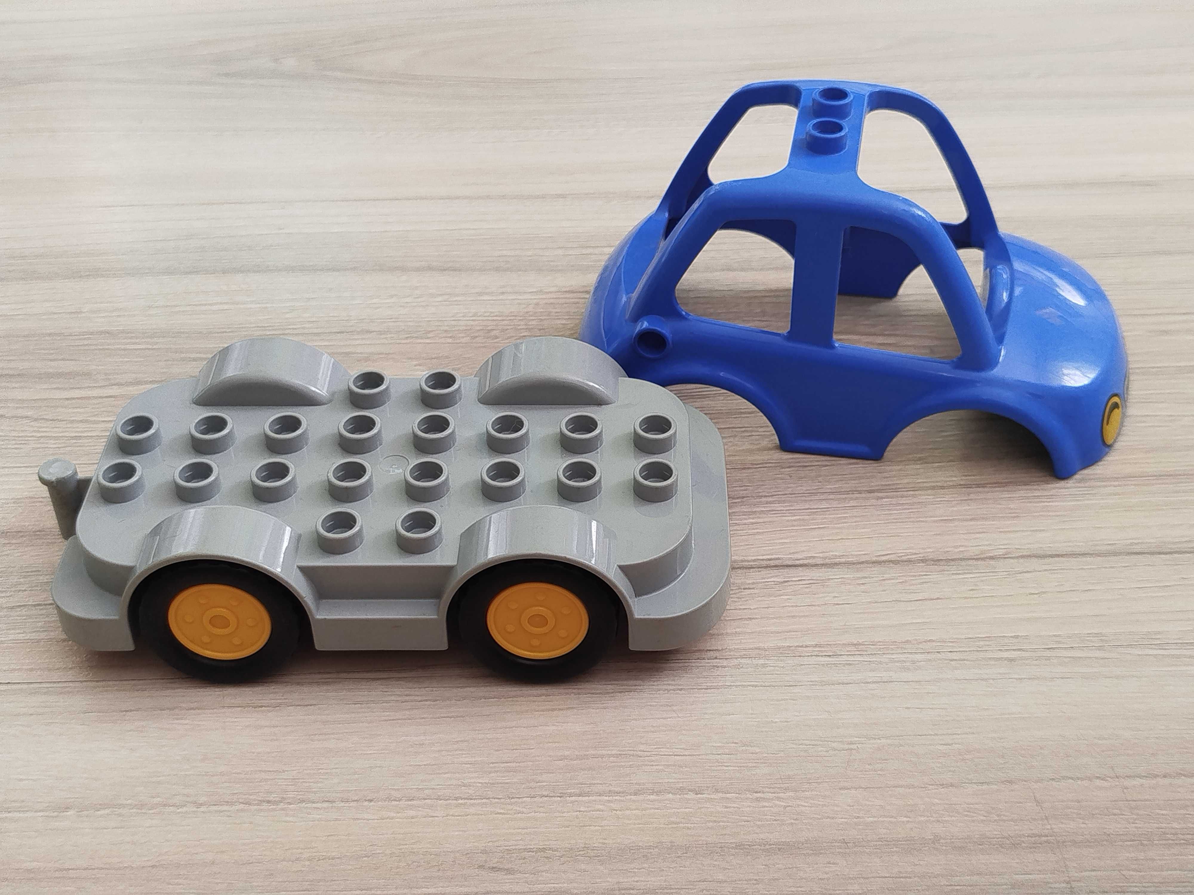 Kocki Lego Duplo - niebieski samochód, auto