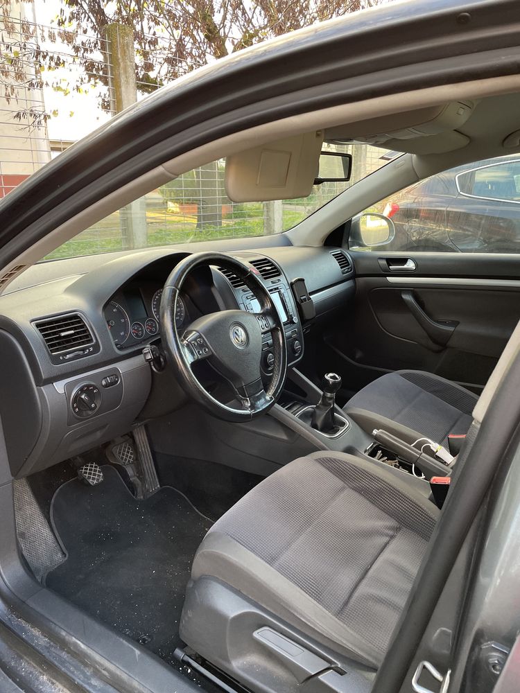 VW Jetta 1.9 TDi