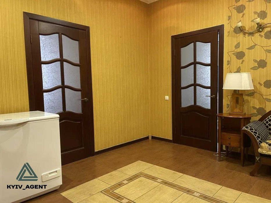 Продаж від першого власника Повноцінна 2к 90 м2 по вул.Урлівська 16/37