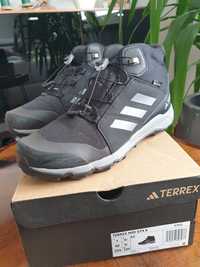 Buty adidas terrex