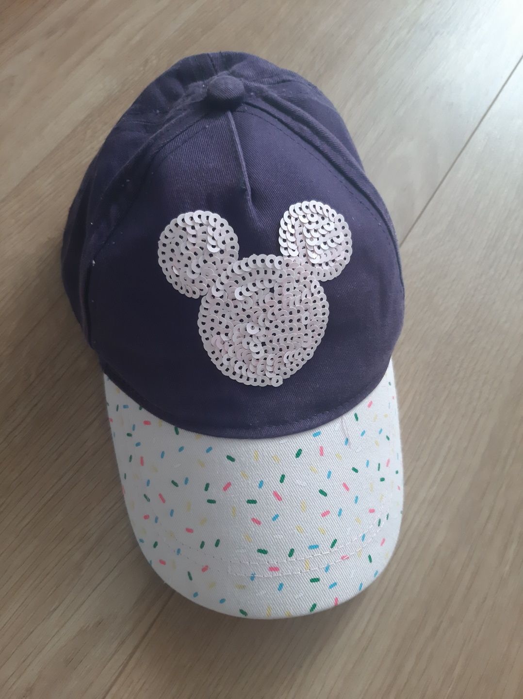 Reserved Disney Mickey Mouse Myszka Miki czapka z daszkiem cekiny S