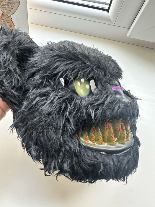 Маска для хелловіну