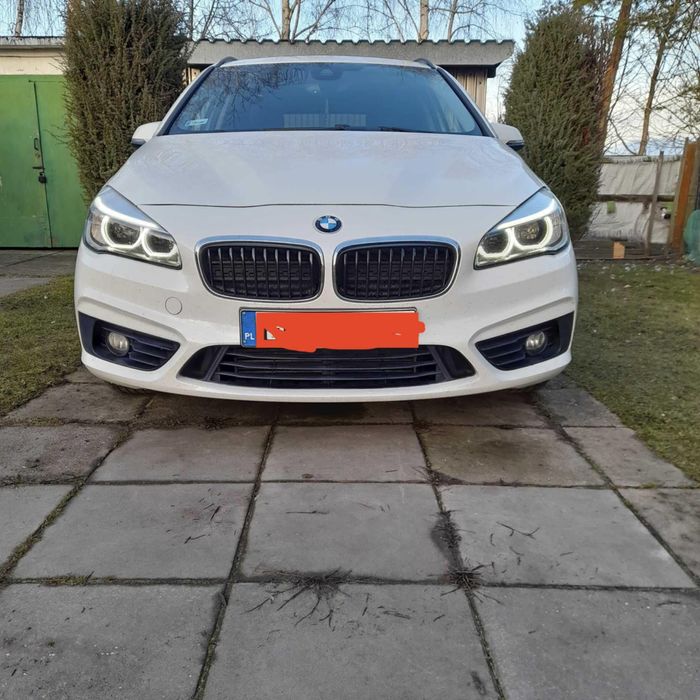 BMW Serii 2 Active Tourer 218d Pano LED