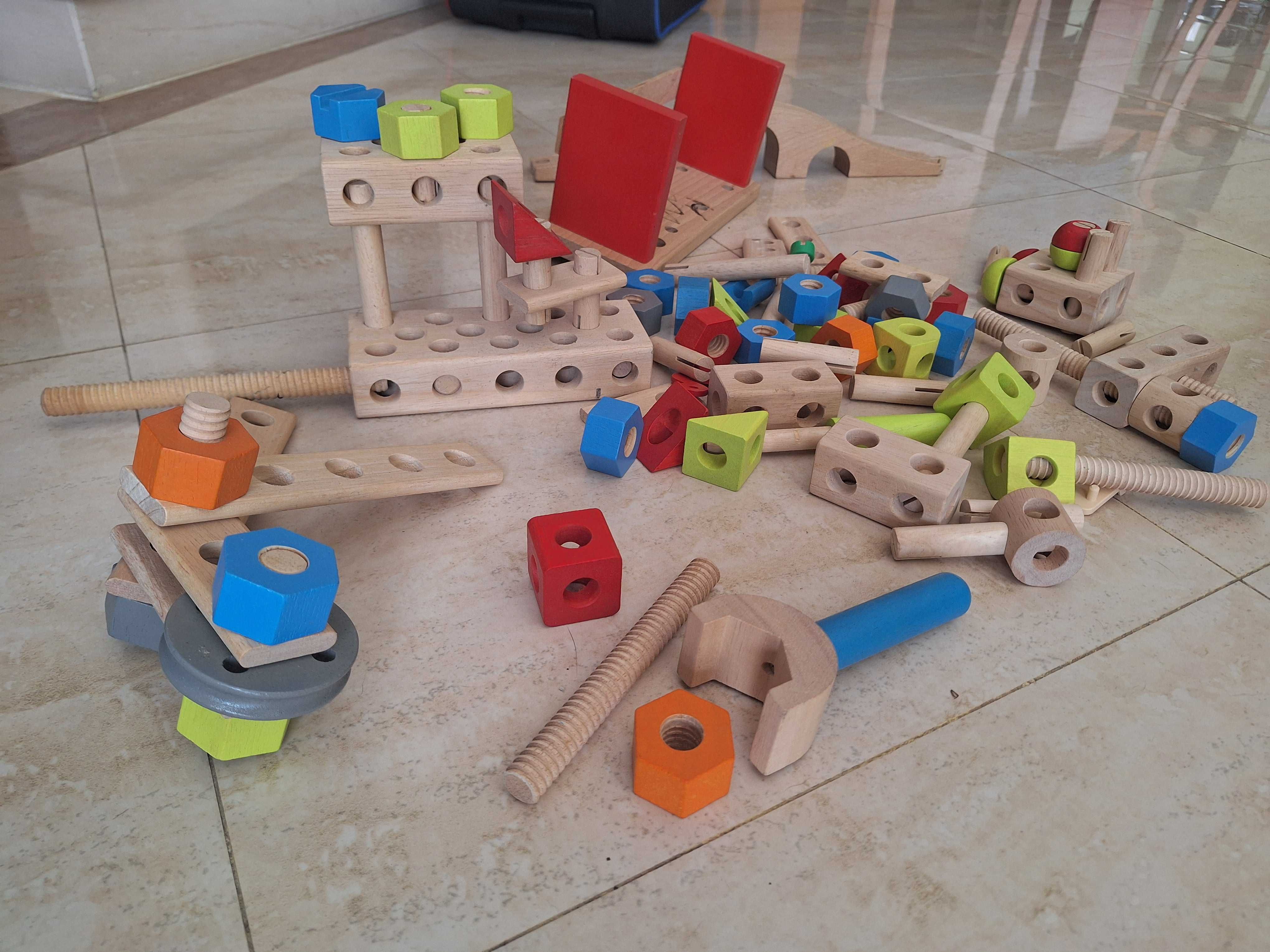 Kit construção em madeira - 100 peças