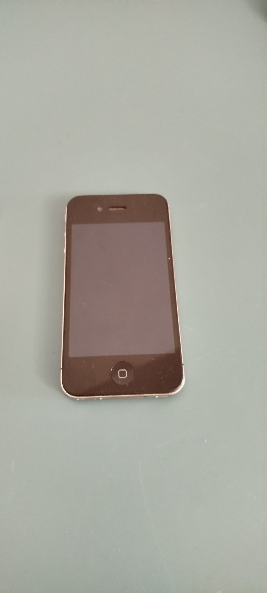 iPhone 4S. IOS7. Bez simlocka. Stan bardzo dobry.