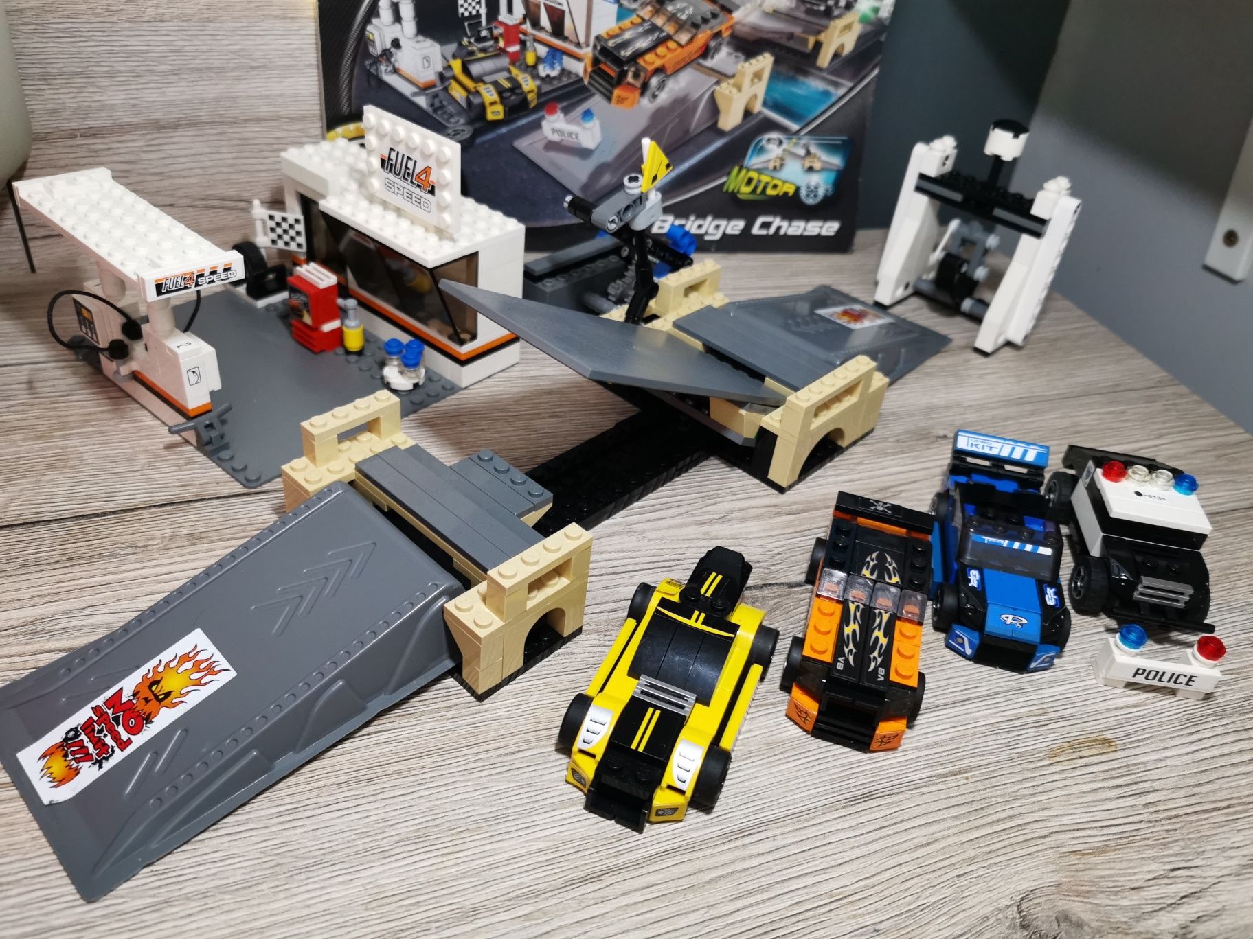 Lego Racers 8135 Pościg na moście kompletny